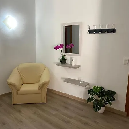 Apartamentos El Peligro Archidona Exterior photo